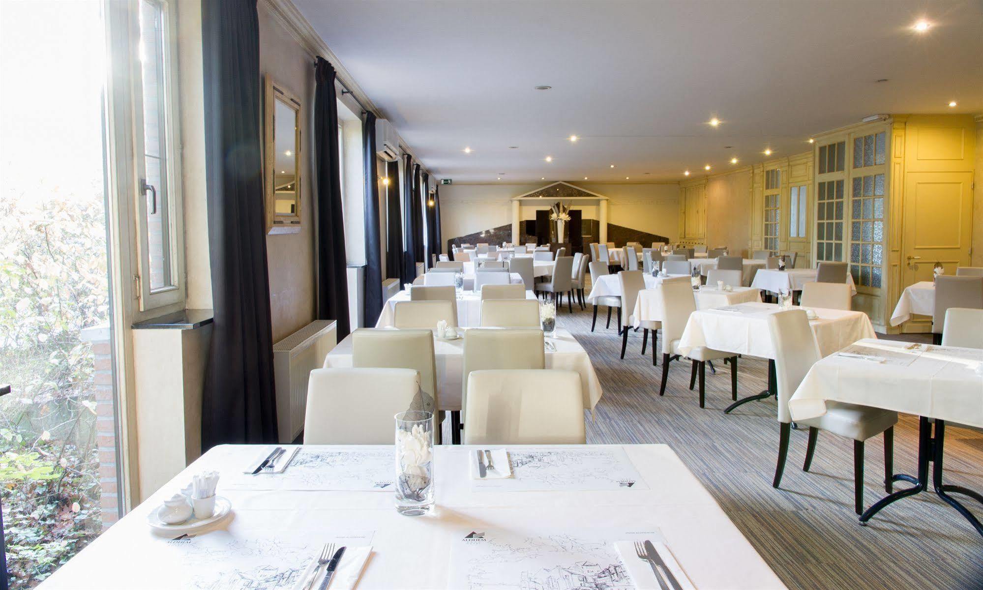 Best Western Plus Aldhem Hotel Grobbendonk Restoran gambar